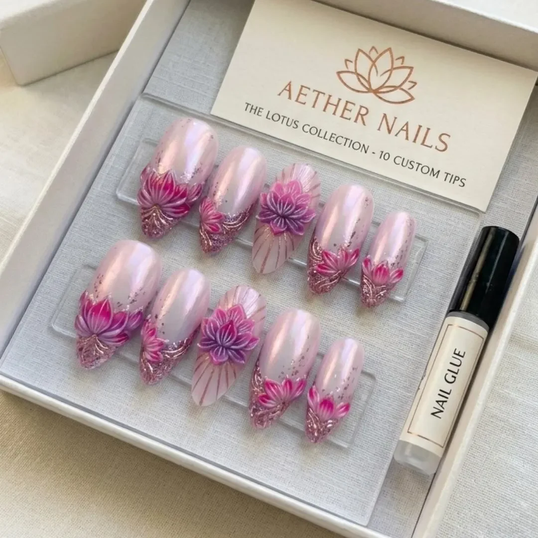 press on nails, custom press on nails, fake nails, Nails Art, stained glass nails, gold press on nails, 3d press on nails, luxury press on nails, handmade press on nails
