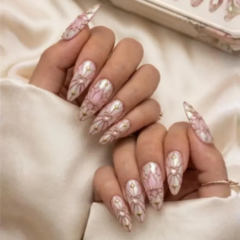 Heart Stars, Filigree Heart, press on nails, custom press on nails, fake nails, Nails Art, stained glass nails, gold press on nails, 3d press on nails, luxury press on nails, handmade press on nails