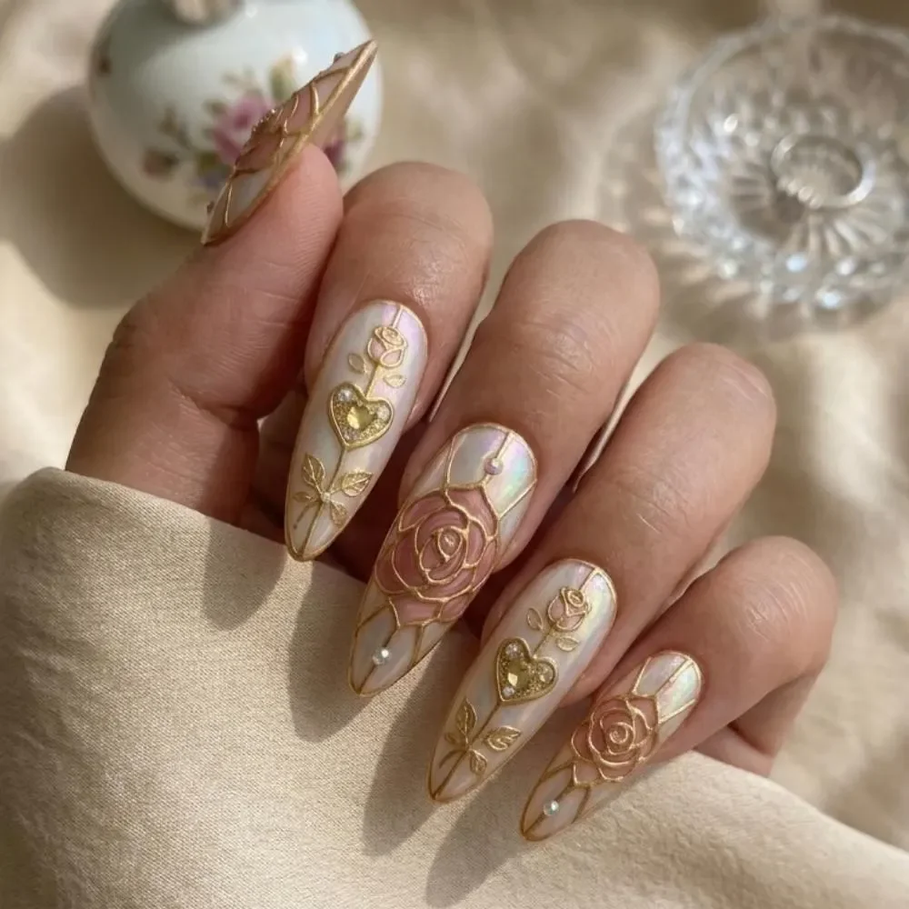 Gold Heart, Stained Glass, press on nails, custom press on nails, fake nails, Nails Art, stained glass nails, gold press on nails, 3d press on nails, luxury press on nails, handmade press on nails