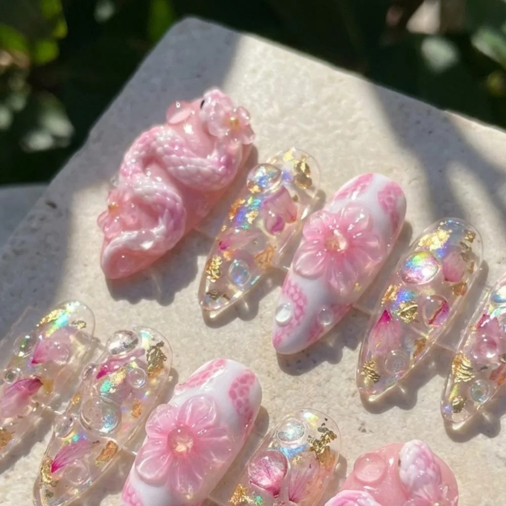 press on nails, custom press on nails, fake nails, Nails Art, stained glass nails, gold press on nails, 3d press on nails, luxury press on nails, handmade press on nails