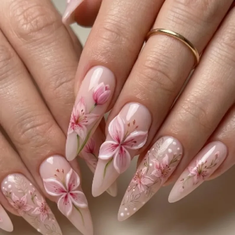 Press On Nails, Hand Painted Nails, press on nails, custom press on nails, fake nails, Nails Art, stained glass nails, gold press on nails, 3d press on nails, luxury press on nails, handmade press on nails
