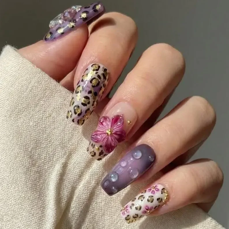 press on nails, faux nail set, custom press on nails, fake nails, Nails Art, stained glass nails, gold press on nails, 3d press on nails, luxury press on nails, handmade press on nails