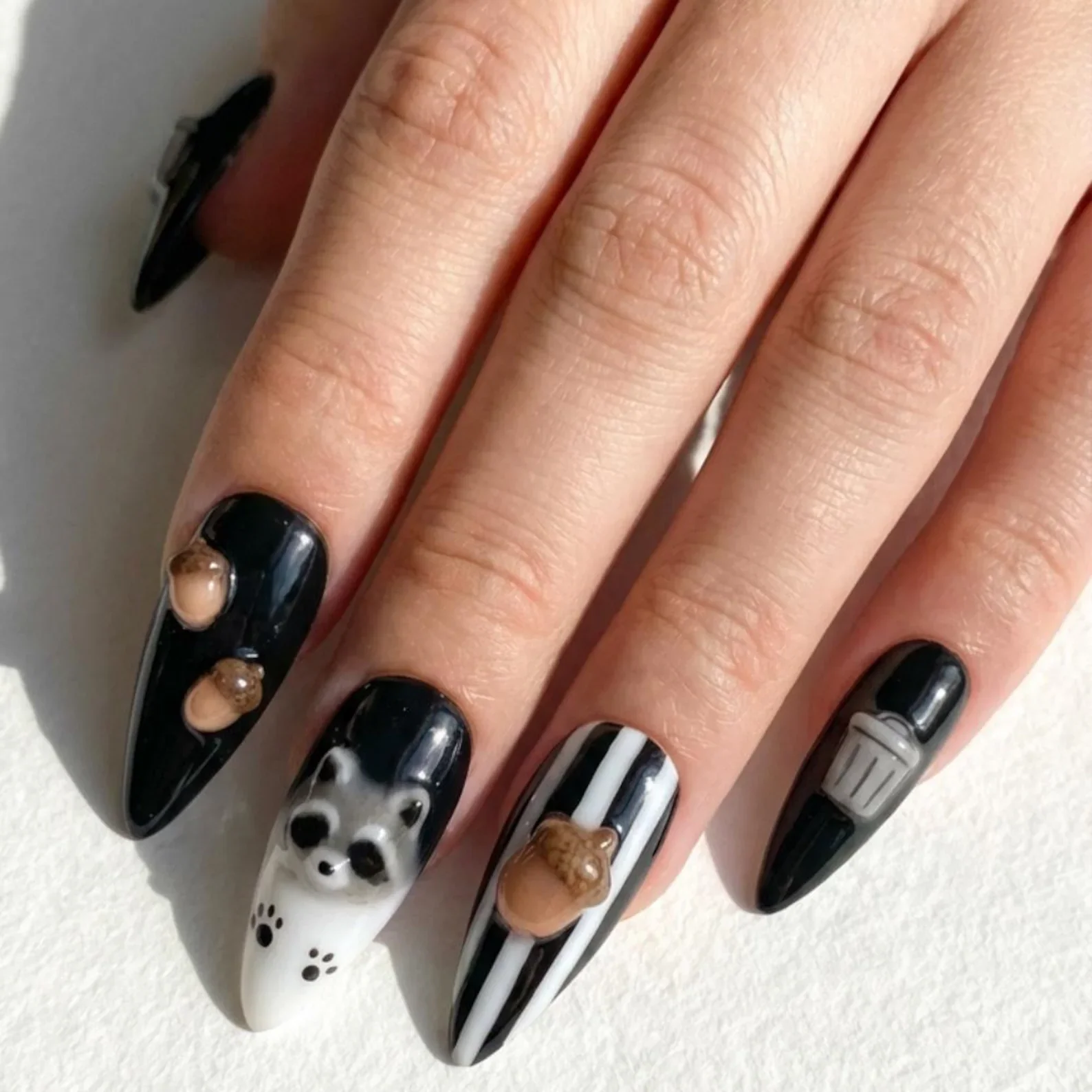 Handmade Nails, 3D Nail Art, press on nails, custom press on nails, fake nails, Nails Art, stained glass nails, gold press on nails, 3d press on nails, luxury press on nails, handmade press on nails