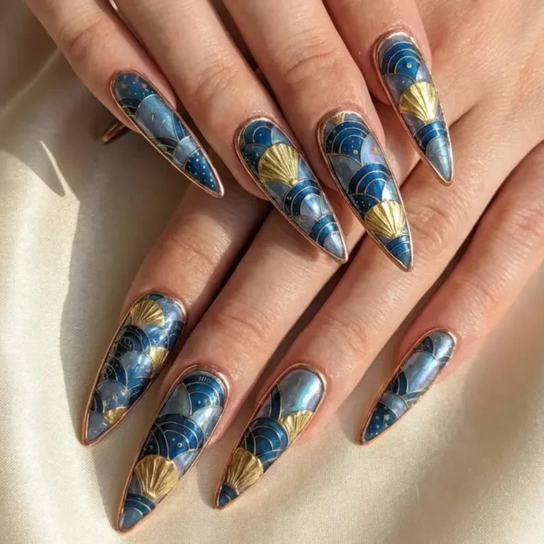 Shell Oceanic, Luxe Design, press on nails, custom press on nails, fake nails, Nails Art, stained glass nails, gold press on nails, 3d press on nails, luxury press on nails, handmade press on nails