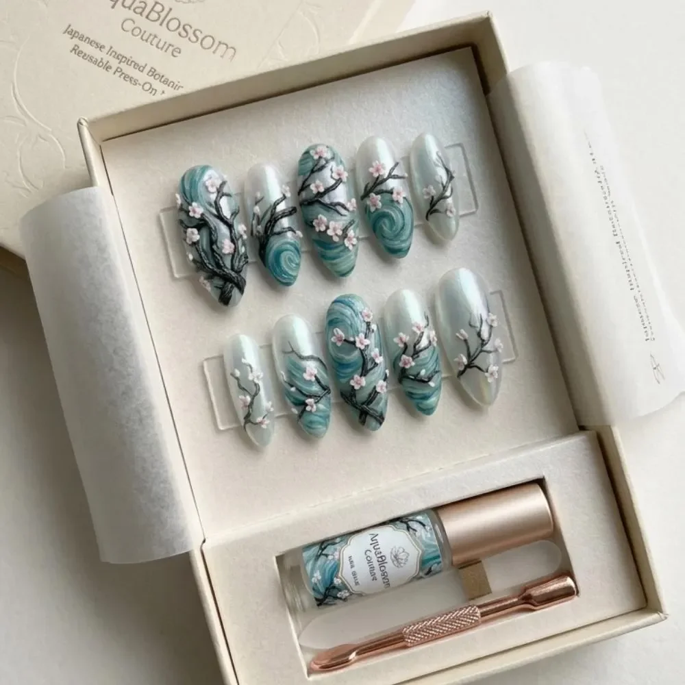 press on nails, custom press on nails, fake nails, Nails Art, stained glass nails, gold press on nails, 3d press on nails, luxury press on nails, handmade press on nails