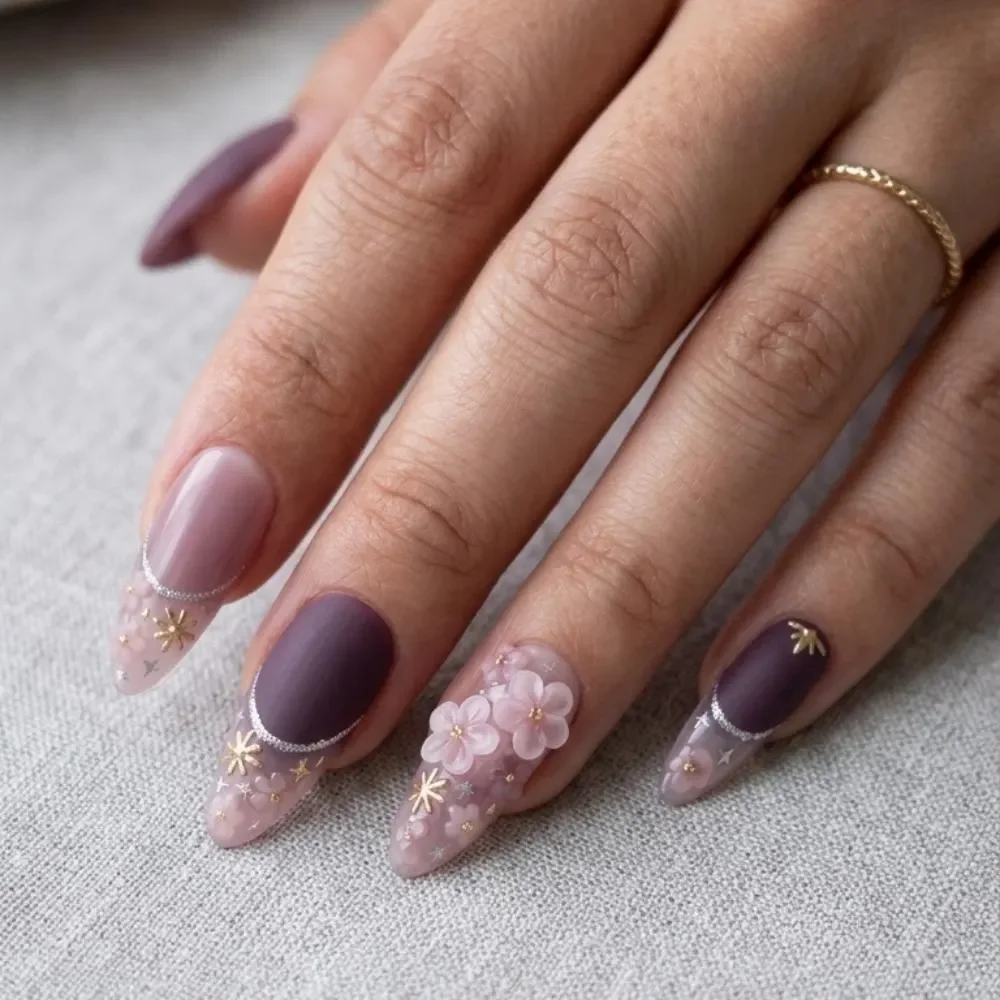 press on nails, custom press on nails, fake nails, Nails Art, stained glass nails, gold press on nails, 3d press on nails, luxury press on nails, handmade press on nails