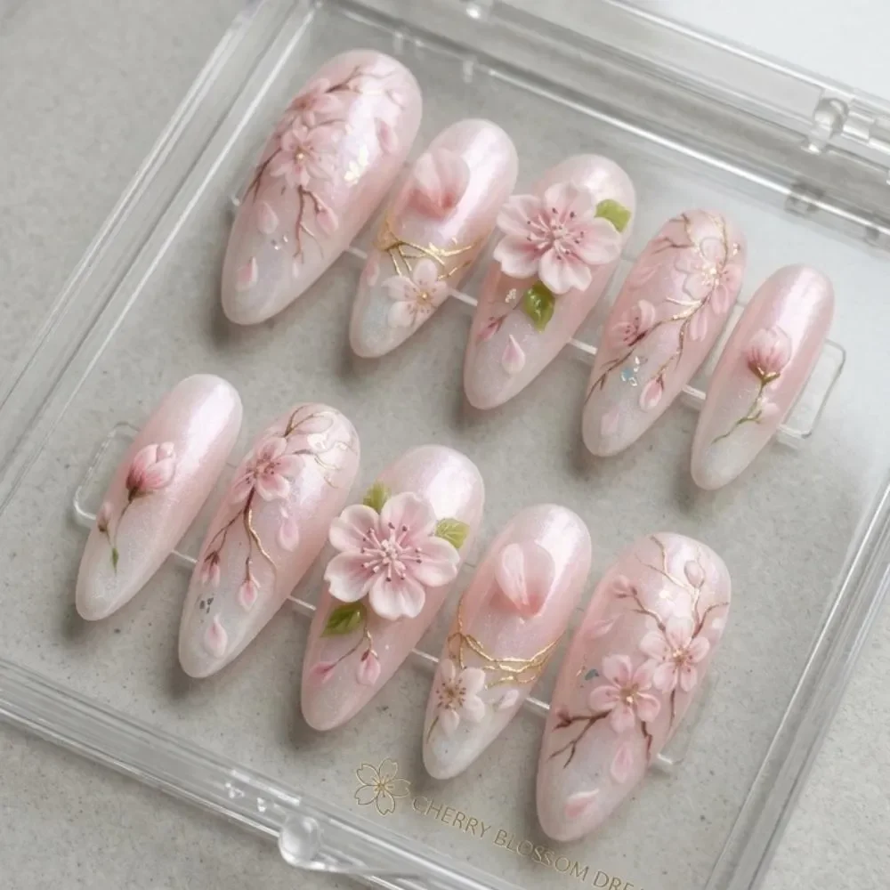 press on nails, custom press on nails, fake nails, Nails Art, stained glass nails, gold press on nails, 3d press on nails, luxury press on nails, handmade press on nails