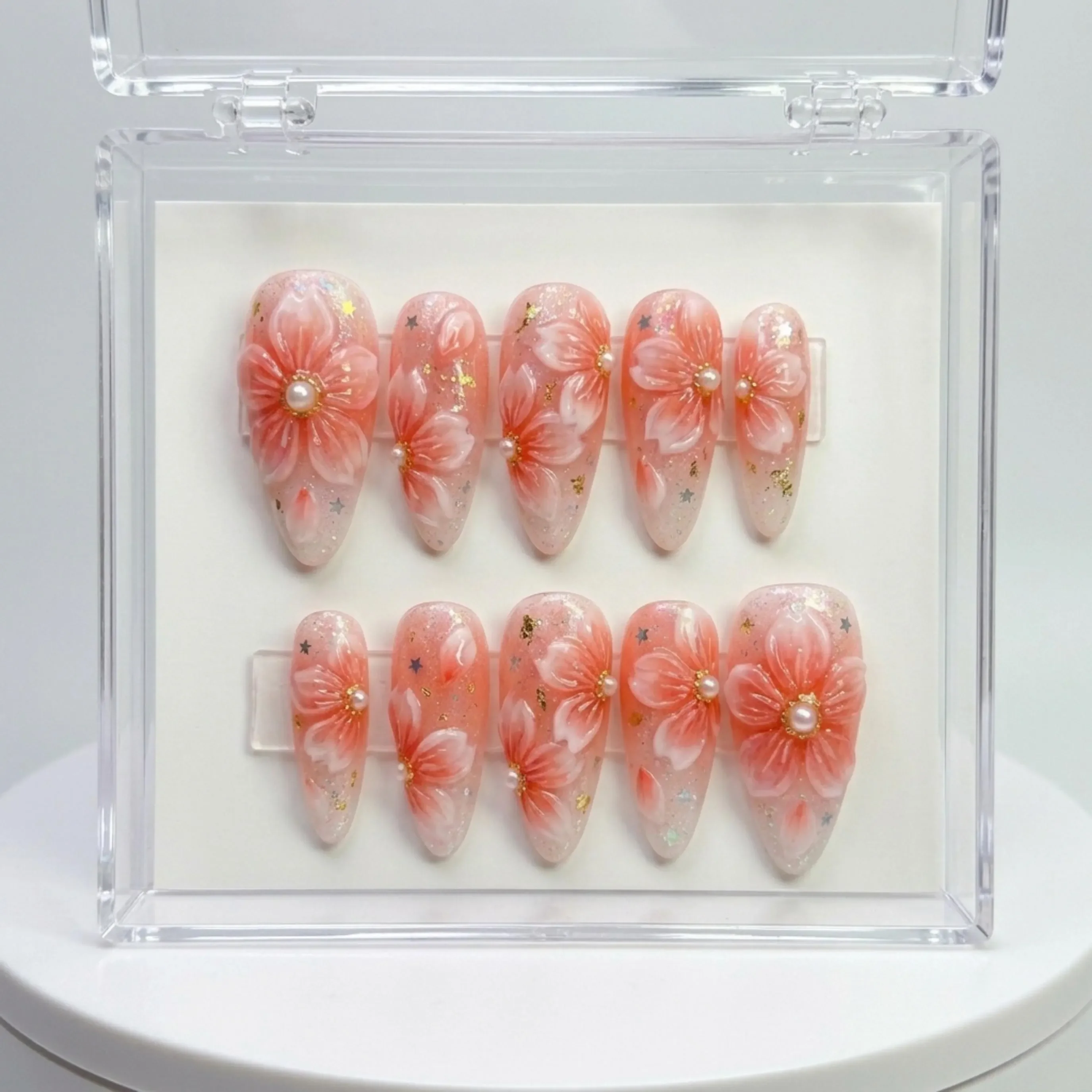 press on nails, custom press on nails, fake nails, Nails Art, stained glass nails, gold press on nails, 3d press on nails, luxury press on nails, handmade press on nails