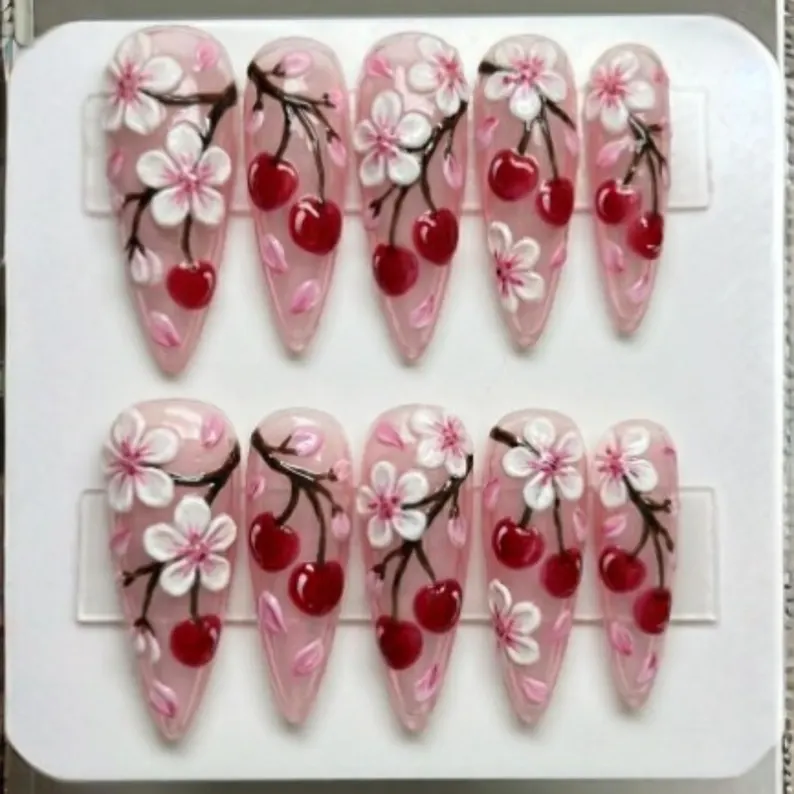 press on nails, custom press on nails, fake nails, Nails Art, stained glass nails, gold press on nails, 3d press on nails, luxury press on nails, handmade press on nails