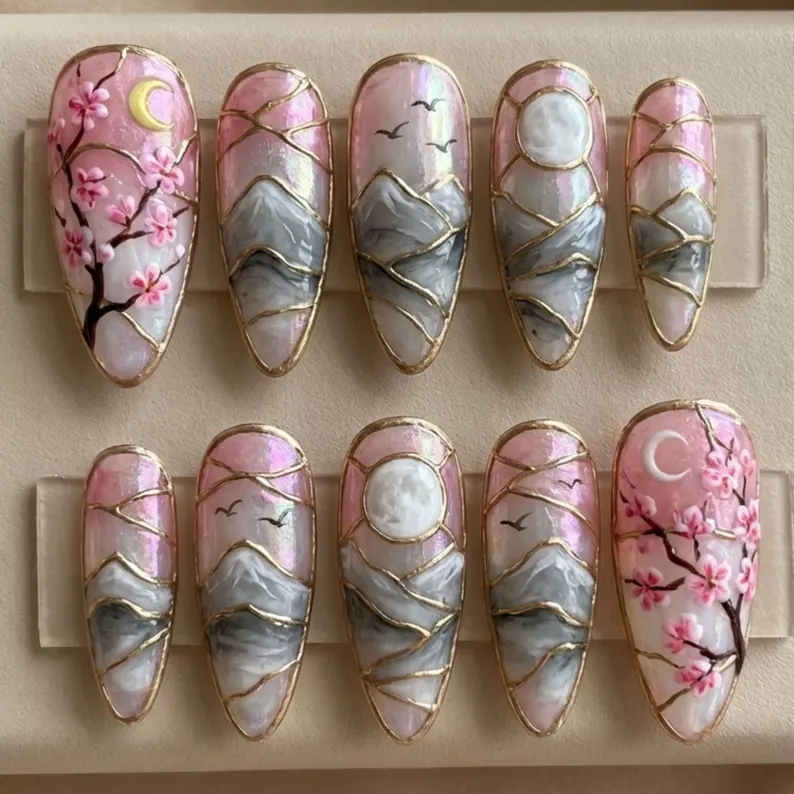 Stained glass nails, Press on nails, press on nails, custom press on nails, fake nails, Nails Art, stained glass nails, gold press on nails, 3d press on nails, luxury press on nails, handmade press on nails