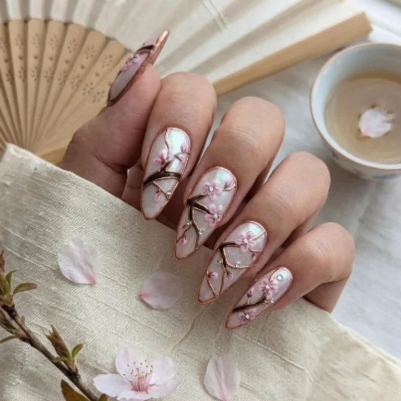 press on nails, custom press on nails, fake nails, Nails Art, stained glass nails, gold press on nails, 3d press on nails, luxury press on nails, handmade press on nails