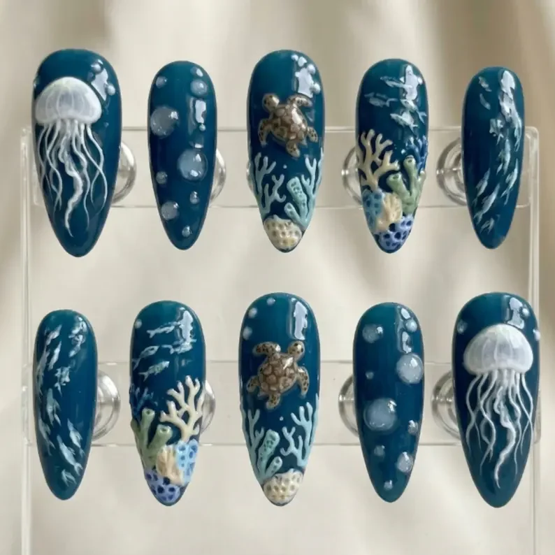 press on nails, custom press on nails, fake nails, Nails Art, stained glass nails, gold press on nails, 3d press on nails, luxury press on nails, handmade press on nails