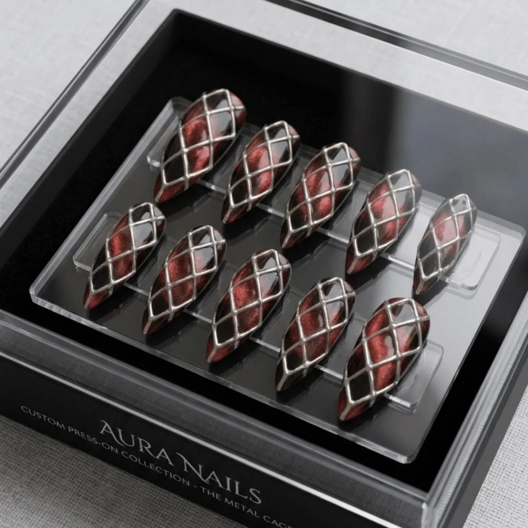 press on nails, custom press on nails, fake nails, Nails Art, stained glass nails, gold press on nails, 3d press on nails, luxury press on nails, handmade press on nails