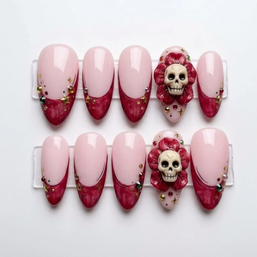 press on nails, custom press on nails, fake nails, Nails Art, stained glass nails, gold press on nails, 3d press on nails, luxury press on nails, handmade press on nails