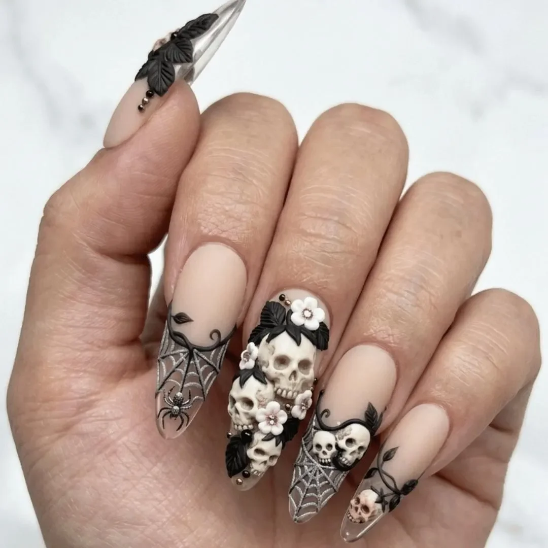 press on nails, custom press on nails, fake nails, Nails Art, stained glass nails, gold press on nails, 3d press on nails, luxury press on nails, handmade press on nails