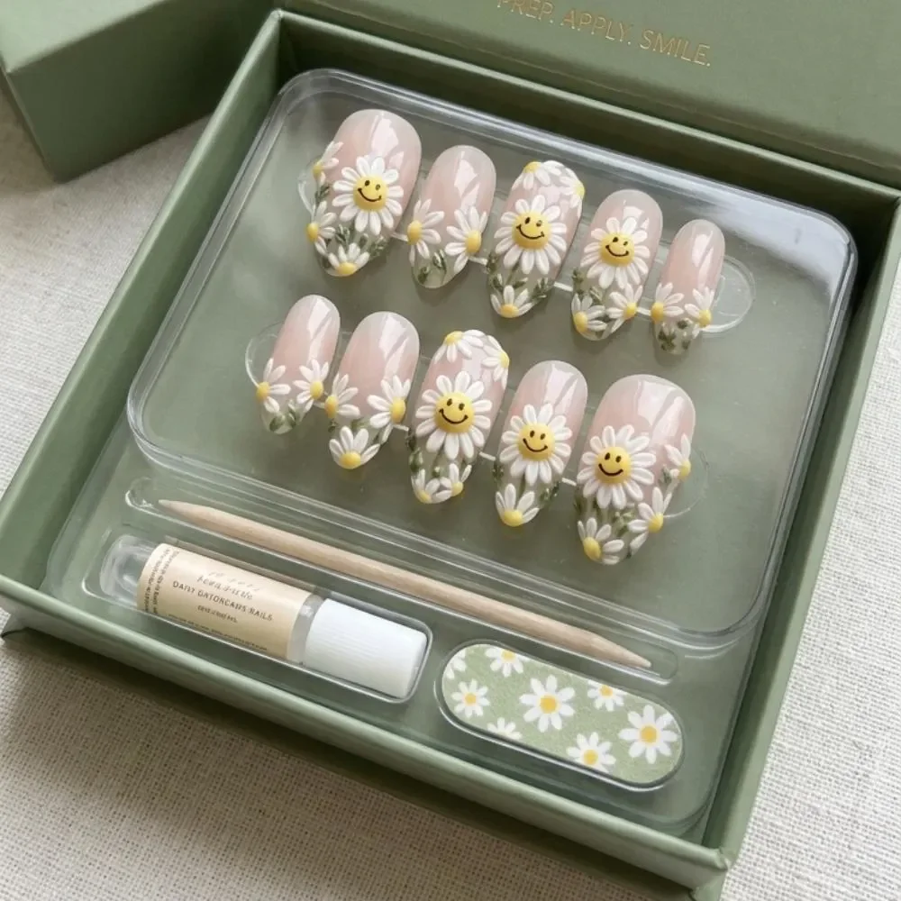 press on nails, custom press on nails, fake nails, Nails Art, stained glass nails, gold press on nails, 3d press on nails, luxury press on nails, handmade press on nails