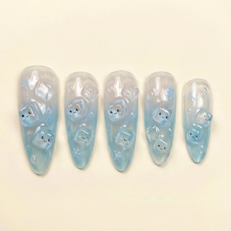press on nails, custom press on nails, fake nails, Nails Art, stained glass nails, gold press on nails, 3d press on nails, luxury press on nails, handmade press on nails
