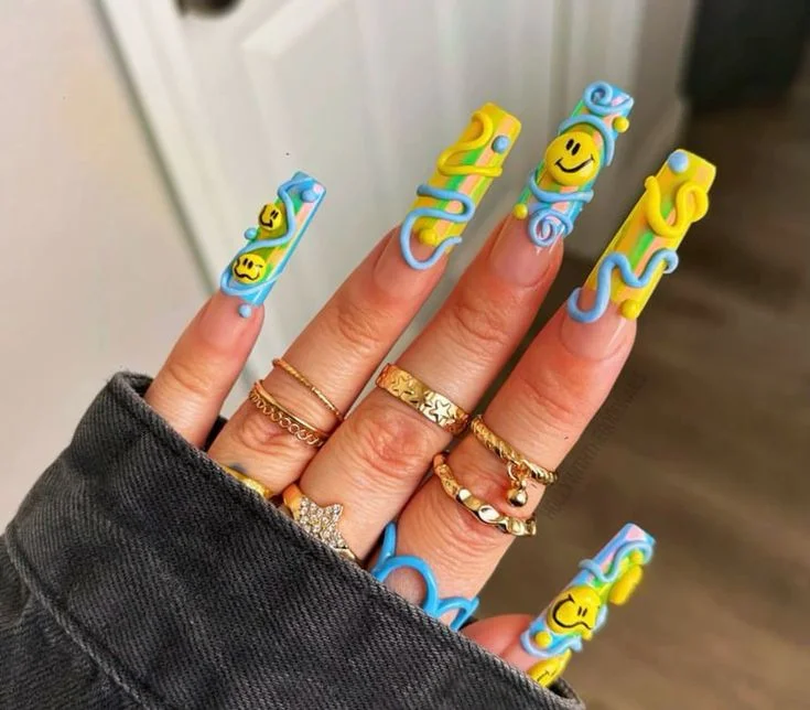 press on nails, custom press on nails, fake nails, Nails Art, stained glass nails, gold press on nails, 3d press on nails, luxury press on nails, handmade press on nails