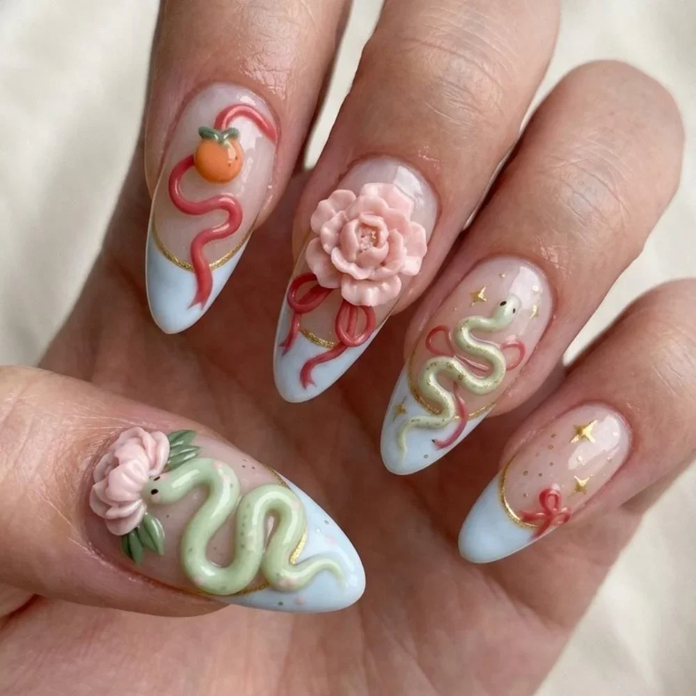 press on nails, custom press on nails, fake nails, Nails Art, stained glass nails, gold press on nails, 3d press on nails, luxury press on nails, handmade press on nails