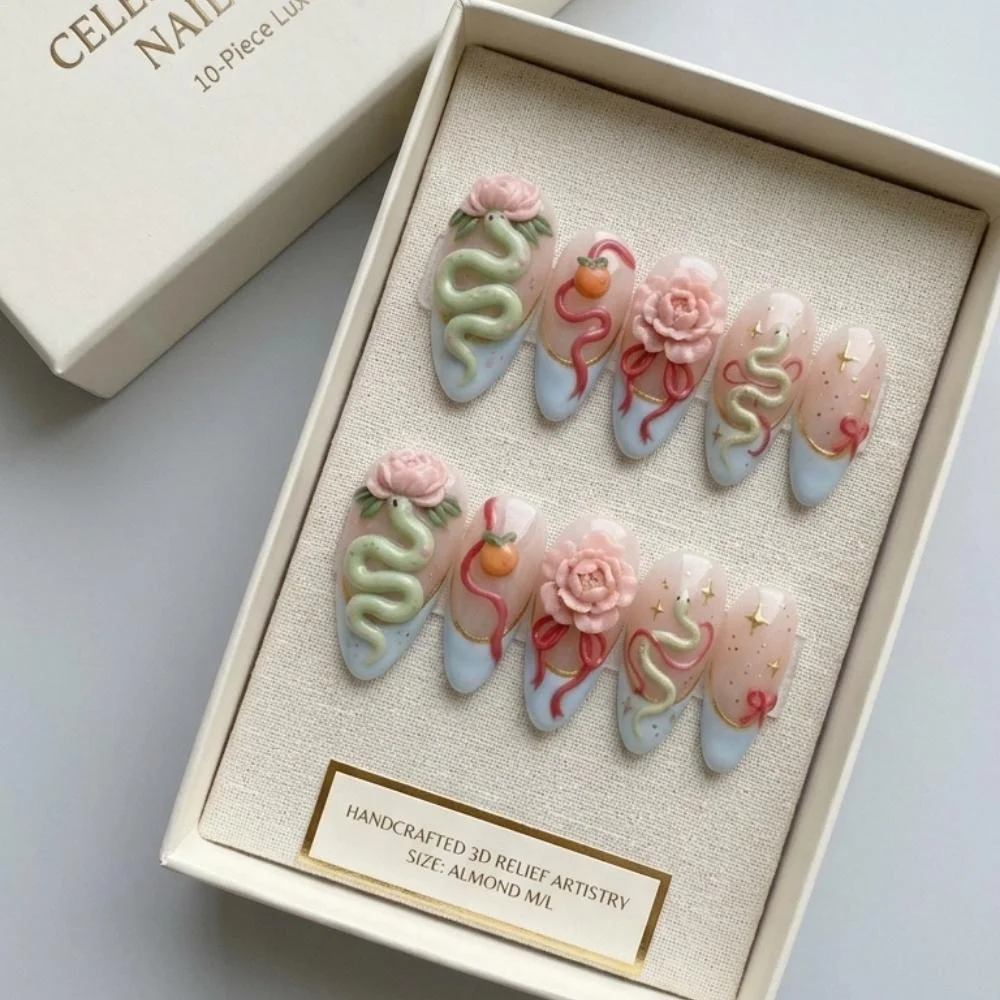 press on nails, custom press on nails, fake nails, Nails Art, stained glass nails, gold press on nails, 3d press on nails, luxury press on nails, handmade press on nails