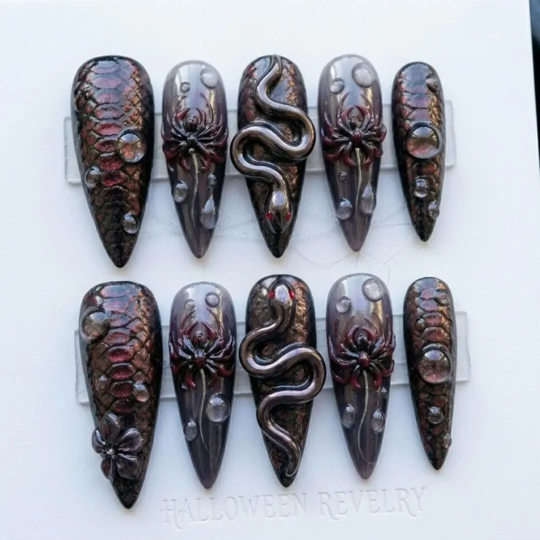 press on nails, custom press on nails, fake nails, Nails Art, stained glass nails, gold press on nails, 3d press on nails, luxury press on nails, handmade press on nails