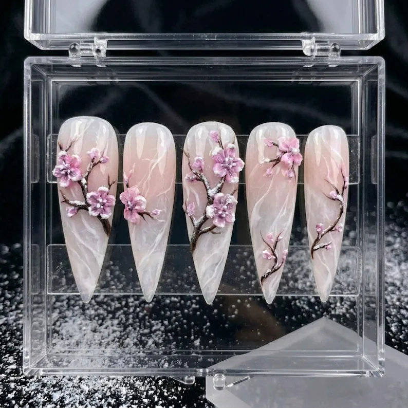 press on nails, custom press on nails, fake nails, Nails Art, stained glass nails, gold press on nails, 3d press on nails, luxury press on nails, handmade press on nails