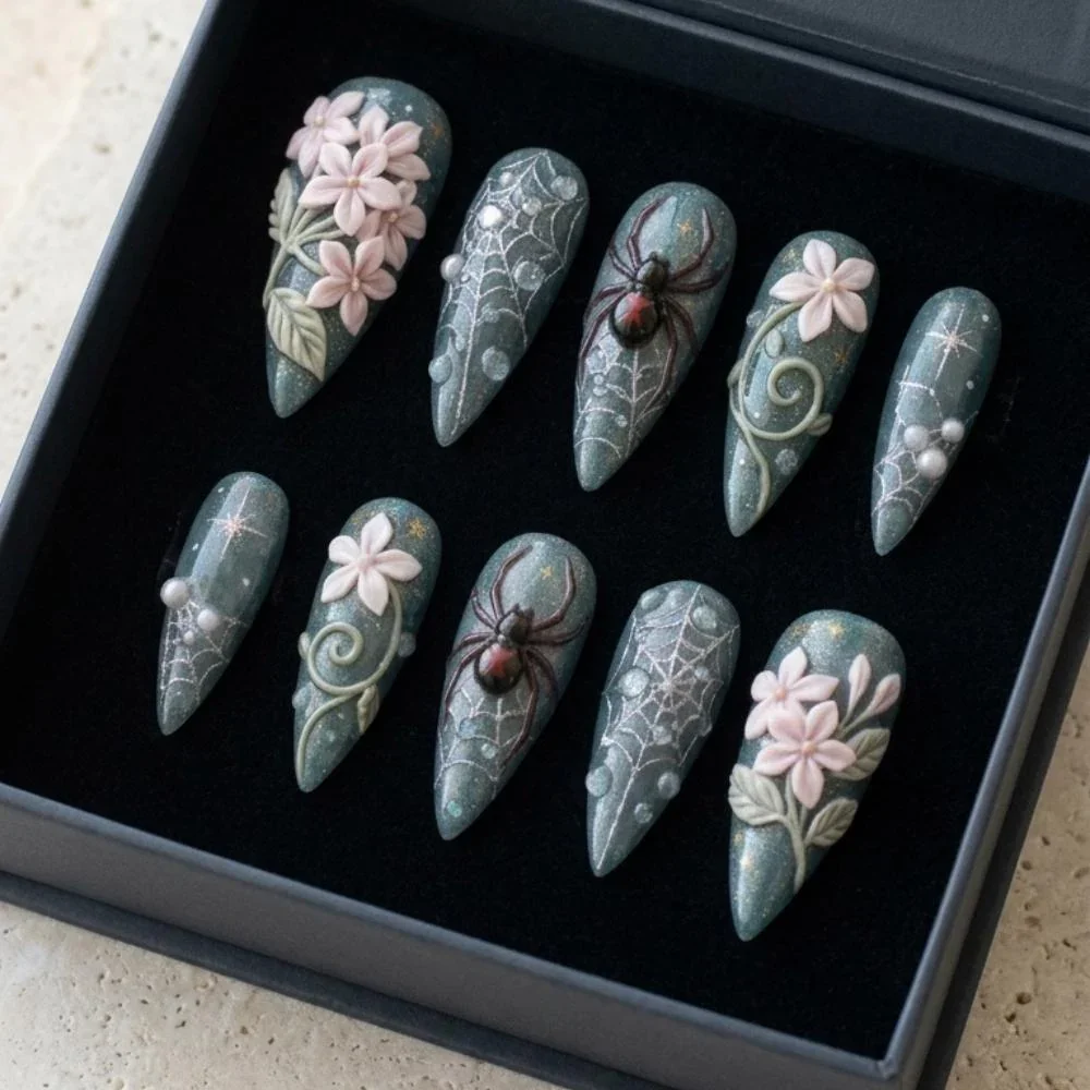 press on nails, custom press on nails, fake nails, Nails Art, stained glass nails, gold press on nails, 3d press on nails, luxury press on nails, handmade press on nails