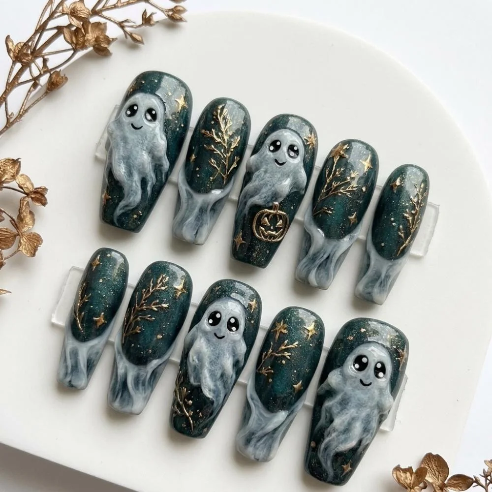 press on nails, custom press on nails, fake nails, Nails Art, stained glass nails, gold press on nails, 3d press on nails, luxury press on nails, handmade press on nails