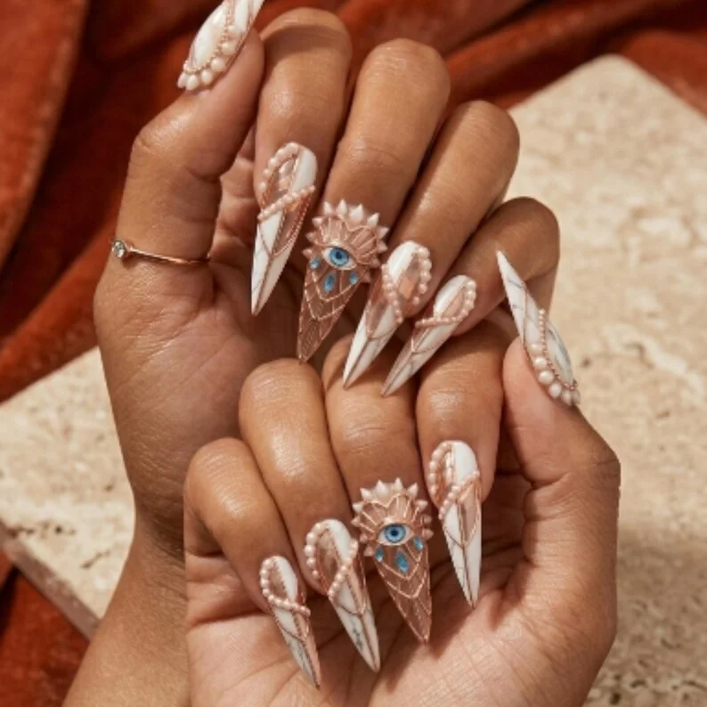 press on nails, custom press on nails, fake nails, Nails Art, stained glass nails, gold press on nails, 3d press on nails, luxury press on nails, handmade press on nails