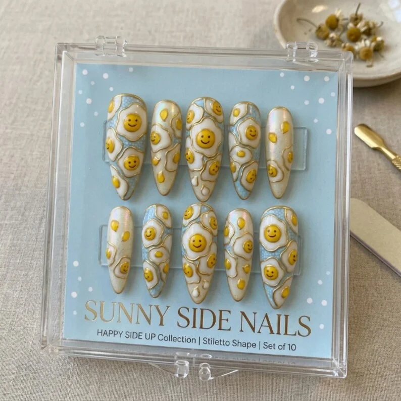 press on nails, custom press on nails, fake nails, Nails Art, stained glass nails, gold press on nails, 3d press on nails, luxury press on nails, handmade press on nails