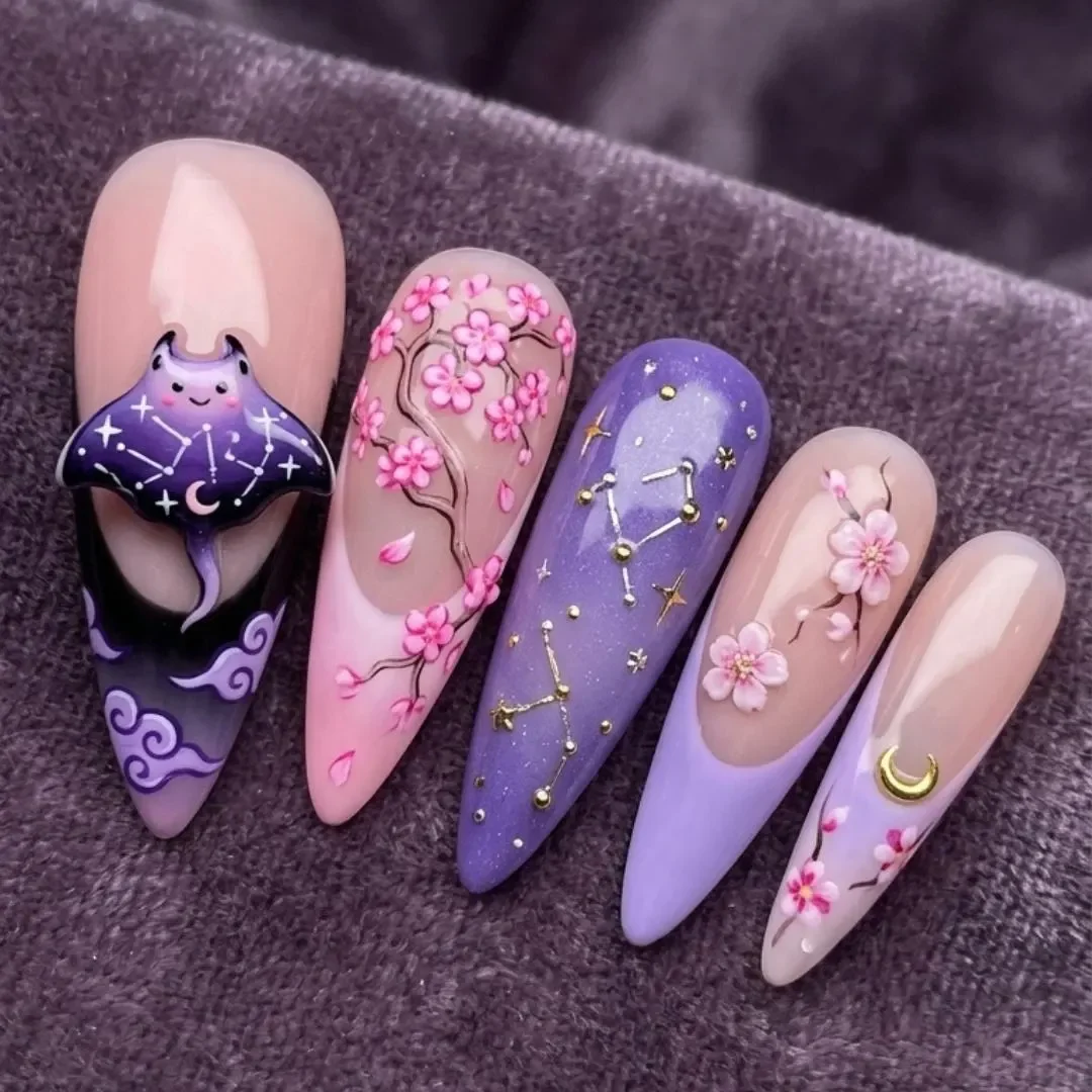 press on nails, custom press on nails, fake nails, Nails Art, stained glass nails, gold press on nails, 3d press on nails, luxury press on nails, handmade press on nails