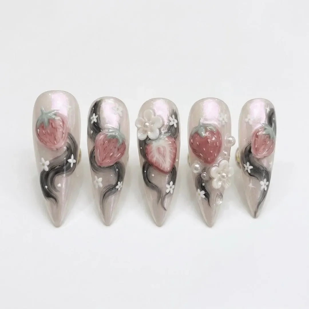press on nails, custom press on nails, fake nails, Nails Art, stained glass nails, gold press on nails, 3d press on nails, luxury press on nails, handmade press on nails