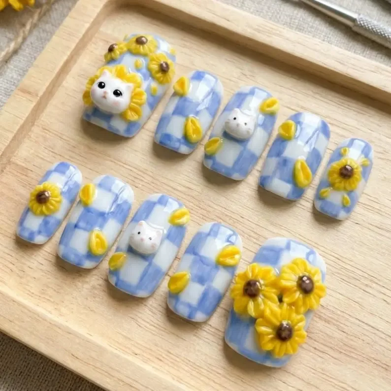 kawaii kitten nails, gingham checkered, press on nails, custom press on nails, fake nails, Nails Art, stained glass nails, gold press on nails, 3d press on nails, luxury press on nails, handmade press on nails