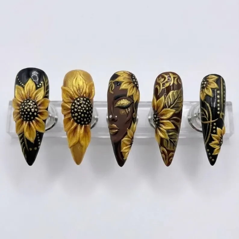 3D Sunflower Nails, Press On Nails, press on nails, custom press on nails, fake nails, Nails Art, stained glass nails, gold press on nails, 3d press on nails, luxury press on nails, handmade press on nails