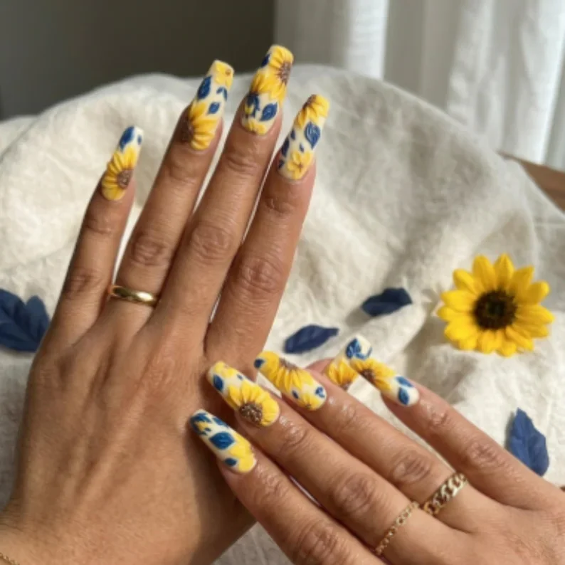 press on nails, custom press on nails, fake nails, Nails Art, stained glass nails, gold press on nails, 3d press on nails, luxury press on nails, handmade press on nails