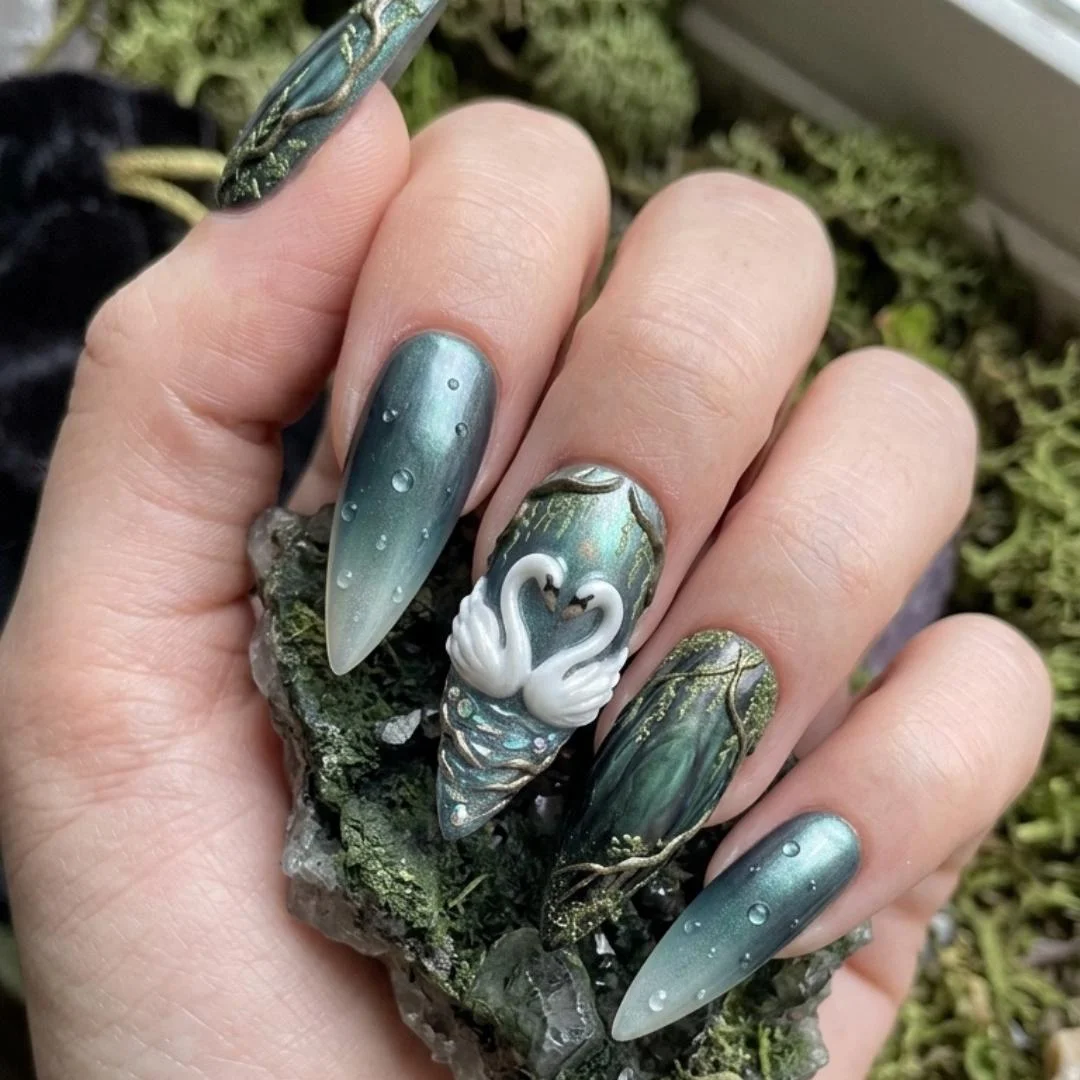 press on nails, custom press on nails, fake nails, Nails Art, stained glass nails, gold press on nails, 3d press on nails, luxury press on nails, handmade press on nails