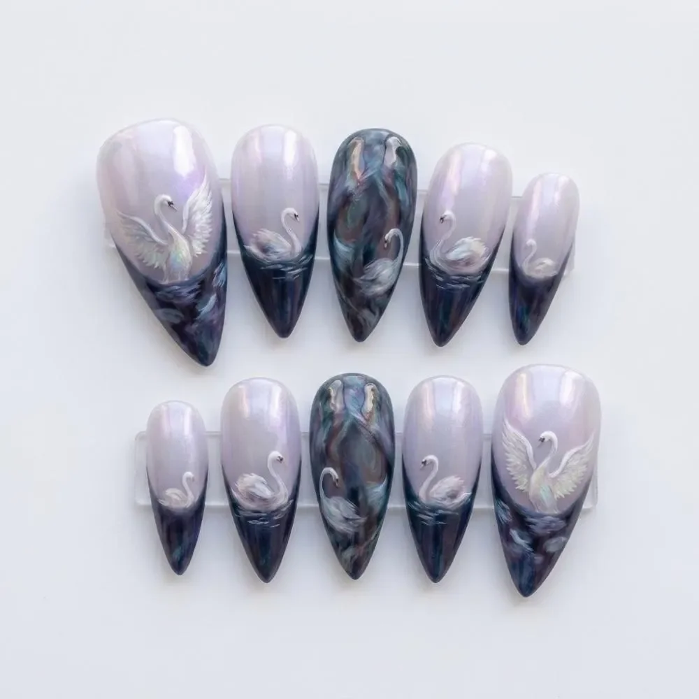 press on nails, custom press on nails, fake nails, Nails Art, stained glass nails, gold press on nails, 3d press on nails, luxury press on nails, handmade press on nails