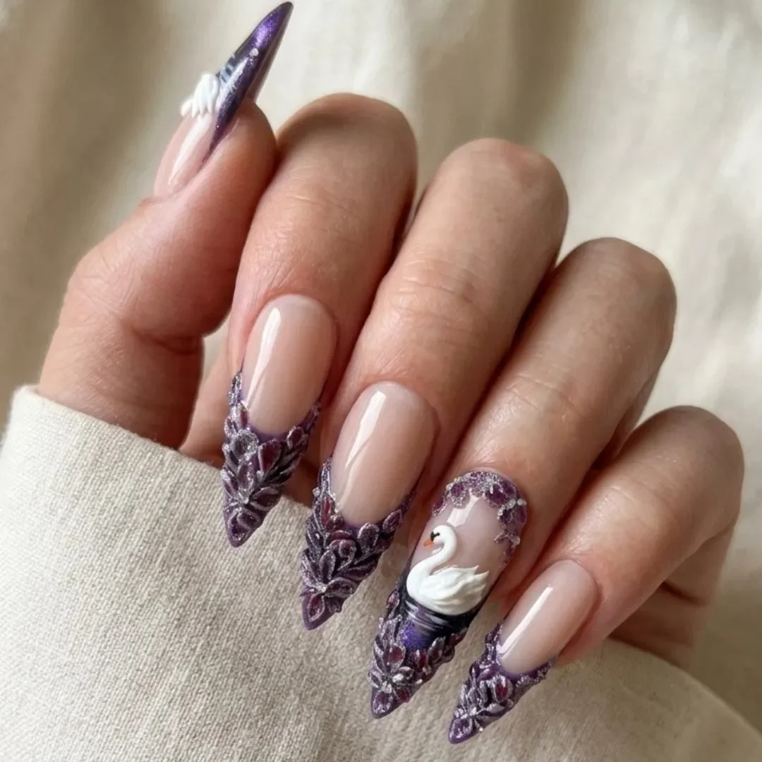 press on nails, custom press on nails, fake nails, Nails Art, stained glass nails, gold press on nails, 3d press on nails, luxury press on nails, handmade press on nails