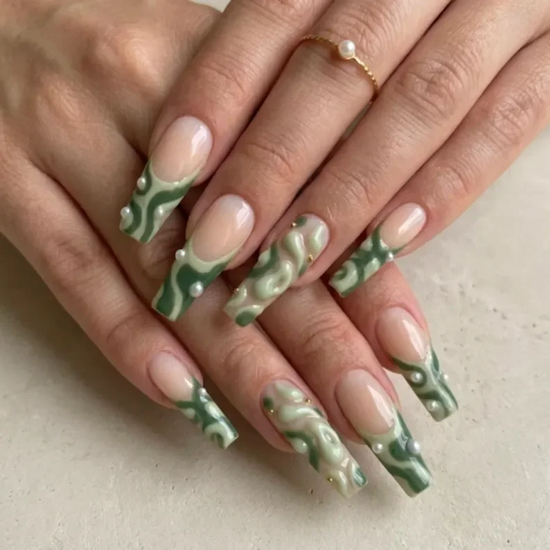 press on nails, custom press on nails, fake nails, Nails Art, stained glass nails, gold press on nails, 3d press on nails, luxury press on nails, handmade press on nails
