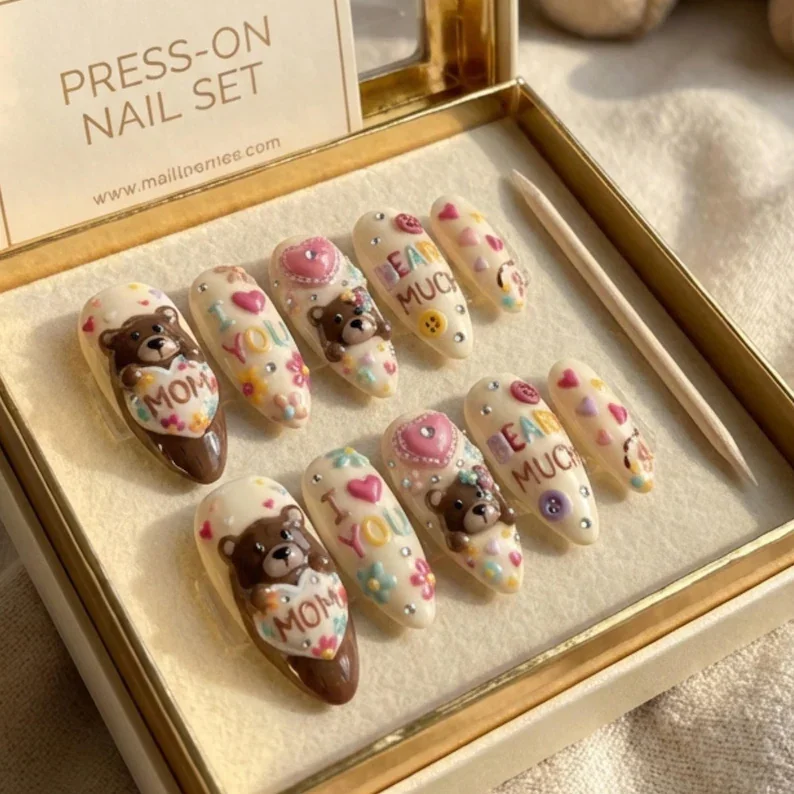 press on nails, custom press on nails, fake nails, Nails Art, stained glass nails, gold press on nails, 3d press on nails, luxury press on nails, handmade press on nails