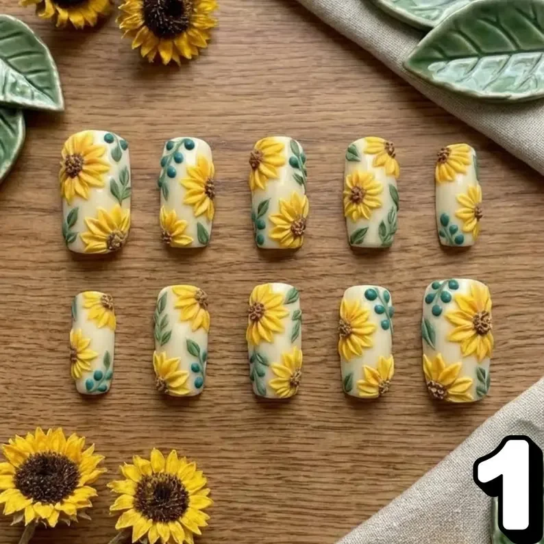 3D textured nails, sunflower press on, press on nails, custom press on nails, fake nails, Nails Art, stained glass nails, gold press on nails, 3d press on nails, luxury press on nails, handmade press on nails