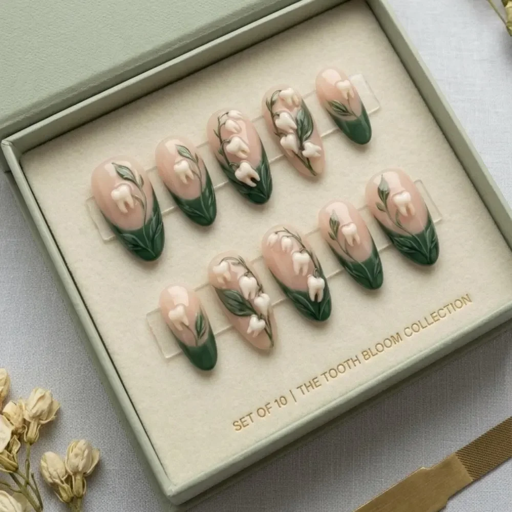 press on nails, custom press on nails, fake nails, Nails Art, stained glass nails, gold press on nails, 3d press on nails, luxury press on nails, handmade press on nails