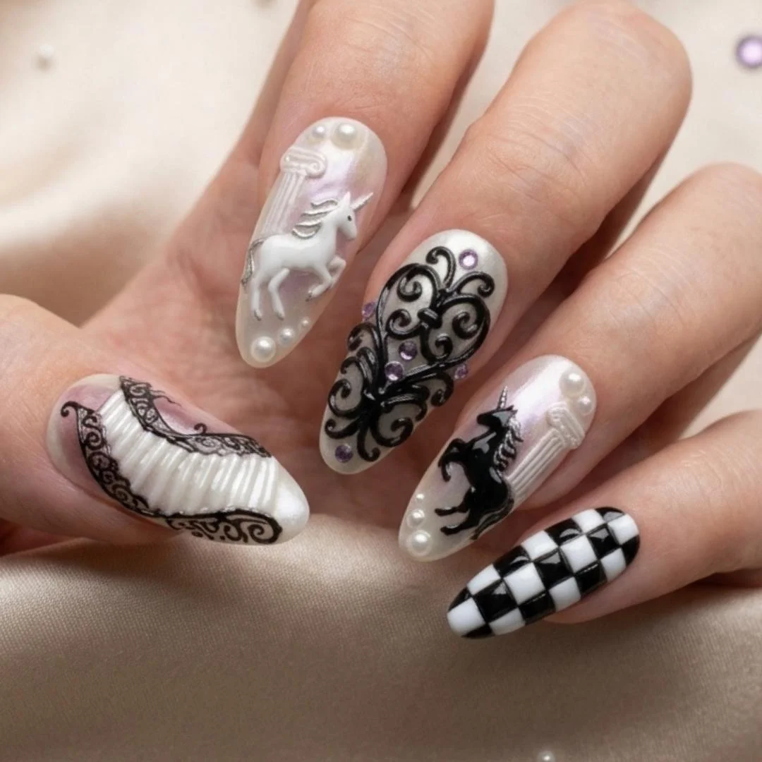 press on nails, custom press on nails, fake nails, Nails Art, stained glass nails, gold press on nails, 3d press on nails, luxury press on nails, handmade press on nails