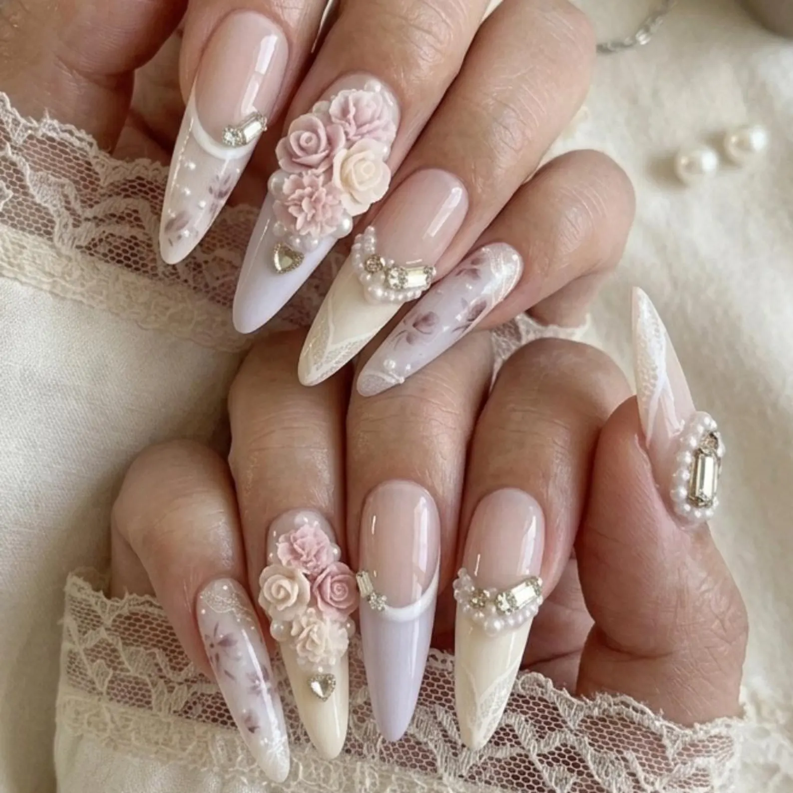 3D Victorian rose, Bridal press on nails, press on nails, custom press on nails, fake nails, Nails Art, stained glass nails, gold press on nails, 3d press on nails, luxury press on nails, handmade press on nails
