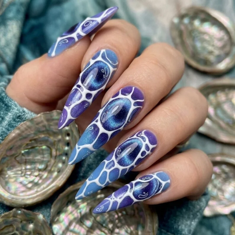 press on nails, custom press on nails, fake nails, Nails Art, stained glass nails, gold press on nails, 3d press on nails, luxury press on nails, handmade press on nails