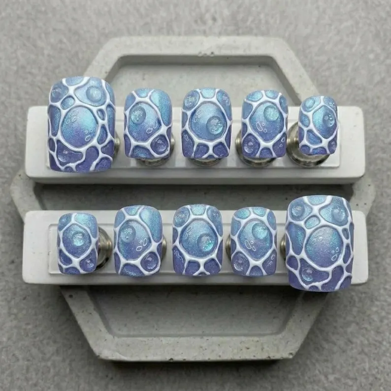 press on nails, custom press on nails, fake nails, Nails Art, stained glass nails, gold press on nails, 3d press on nails, luxury press on nails, handmade press on nails