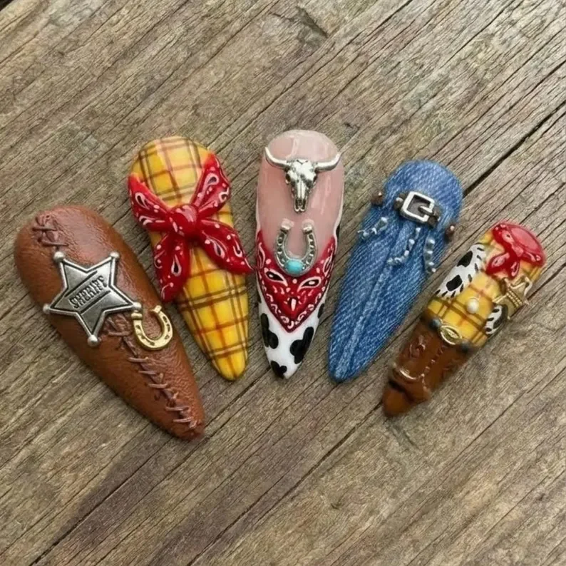3D Western nails, press-on nails, press on nails, custom press on nails, fake nails, Nails Art, stained glass nails, gold press on nails, 3d press on nails, luxury press on nails, handmade press on nails