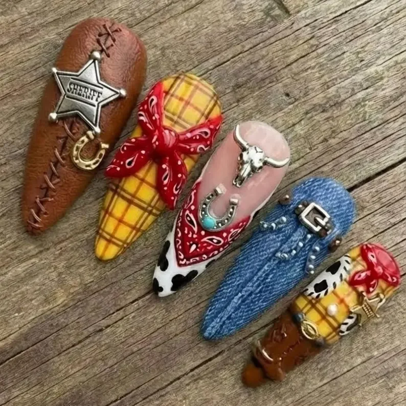 3D Western nails, press-on nails, press on nails, custom press on nails, fake nails, Nails Art, stained glass nails, gold press on nails, 3d press on nails, luxury press on nails, handmade press on nails