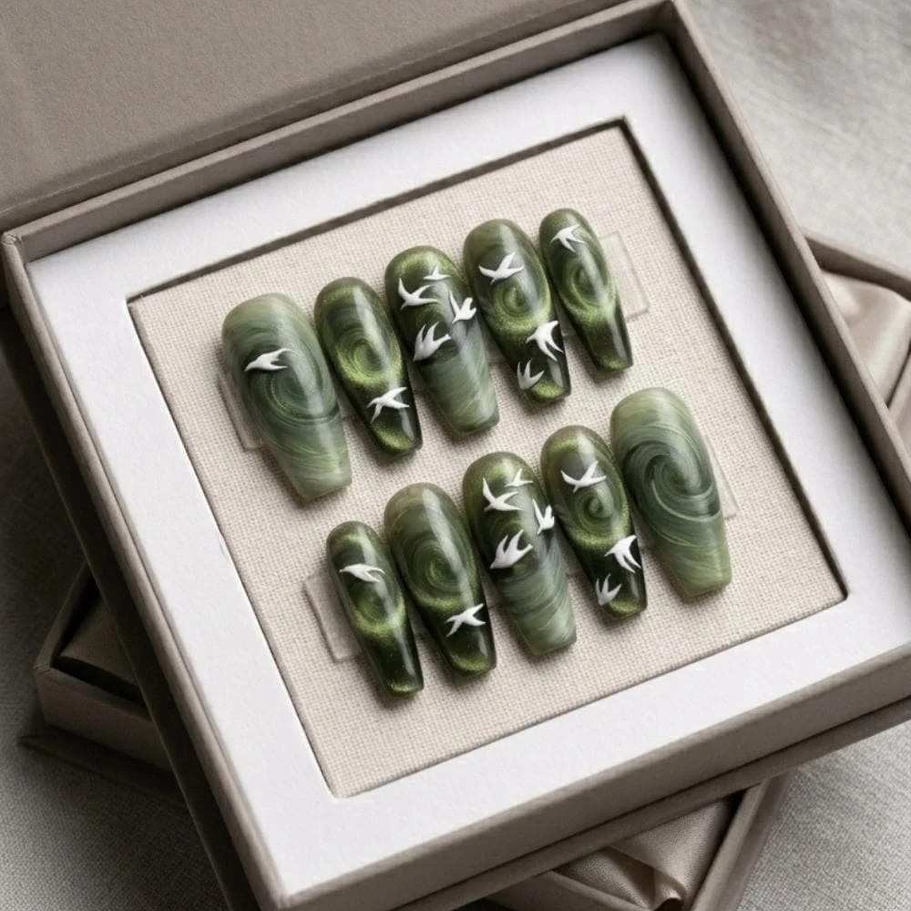 press on nails, custom press on nails, fake nails, Nails Art, stained glass nails, gold press on nails, 3d press on nails, luxury press on nails, handmade press on nails