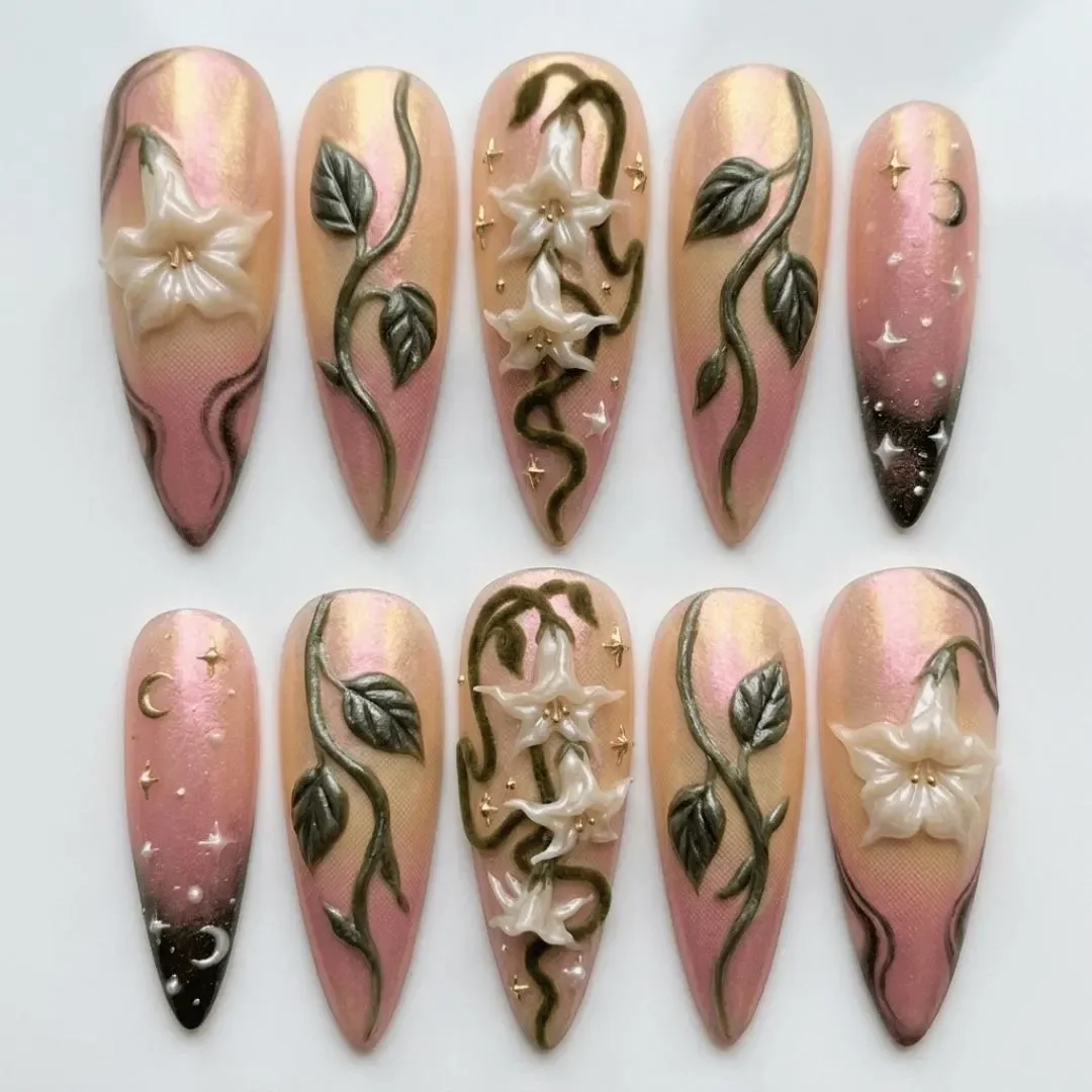 press on nails, custom press on nails, fake nails, Nails Art, stained glass nails, gold press on nails, 3d press on nails, luxury press on nails, handmade press on nails